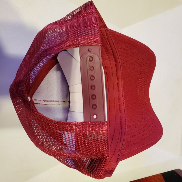 Hat - Picture 3 of 4